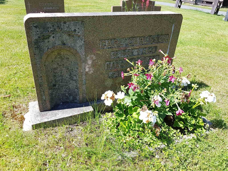 Grave number: 01  1890