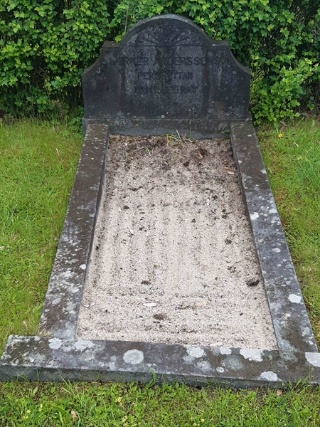 Grave number: NO 23    89