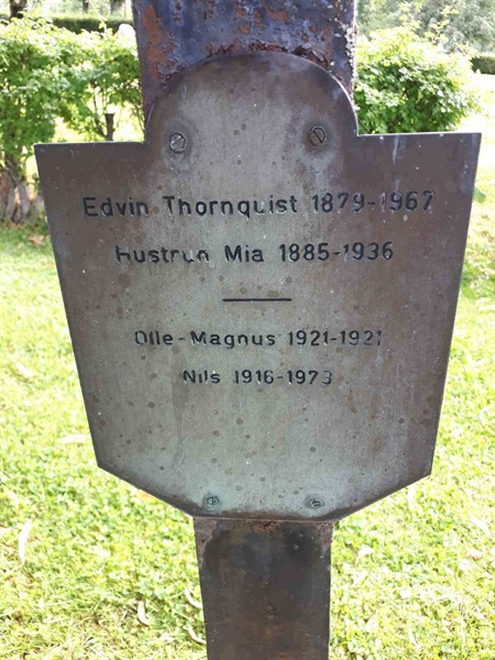 Gravnummer: GK F 4   334