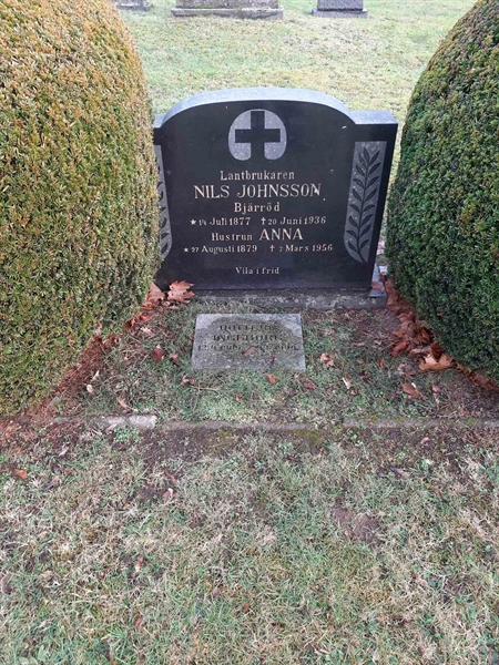 Gravnummer: HG E    15, 16