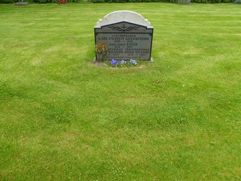 Grave number: ROG B  444, 445, 446, 447