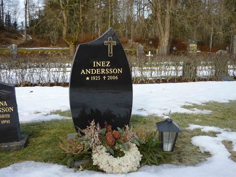 Grave number: ÖD 03  129, 130