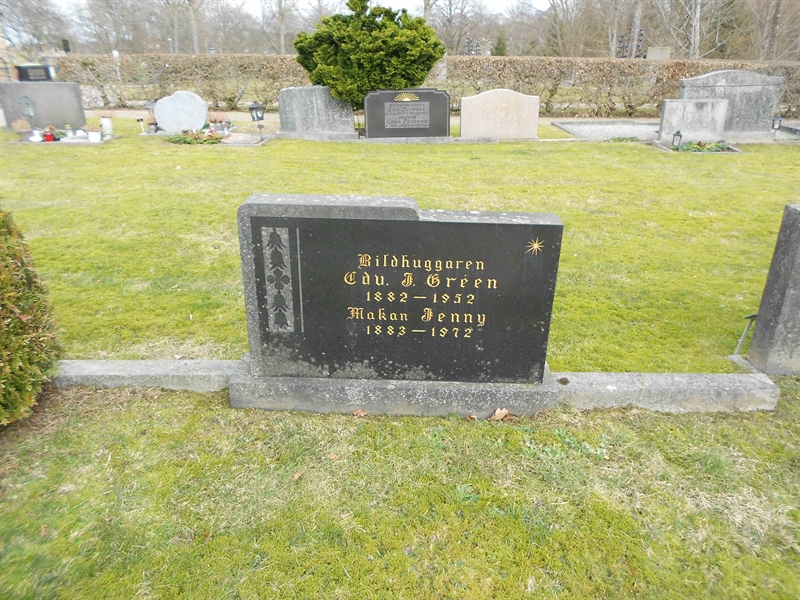 Grave number: NÅ M5    80, 81