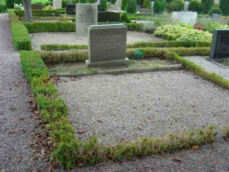 Grave number: Bo E   113-114