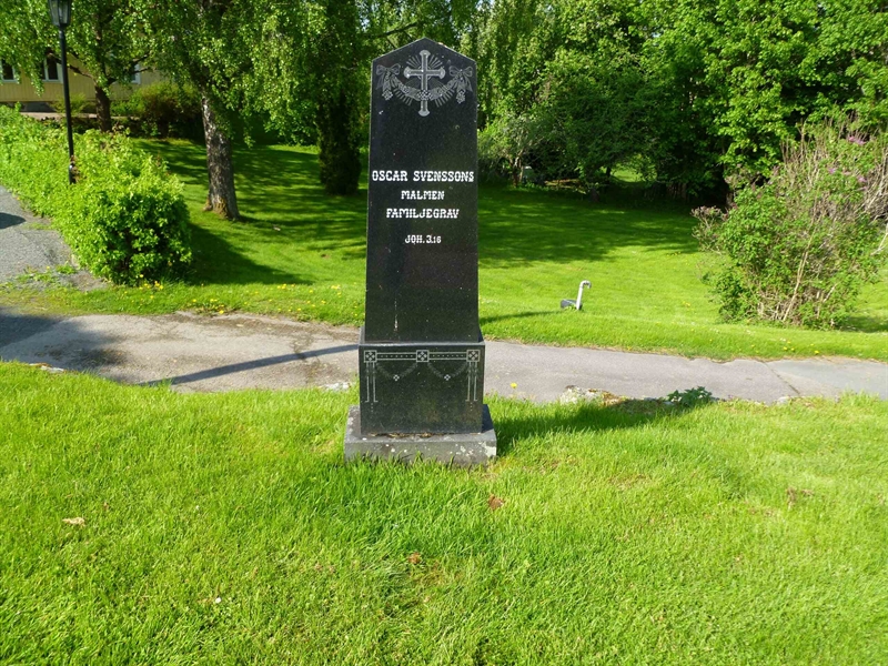 Grave number: ÖGG II   22, 23, 24, 25