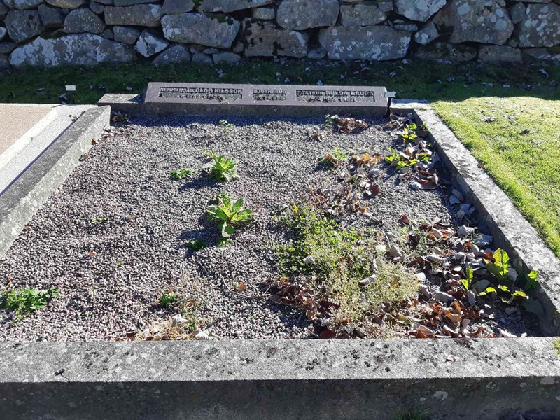 Hautatunnus: Fr 7   898-899