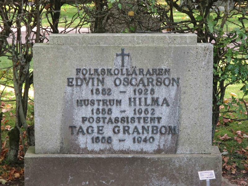 Grave number: HÖB GL.R    63