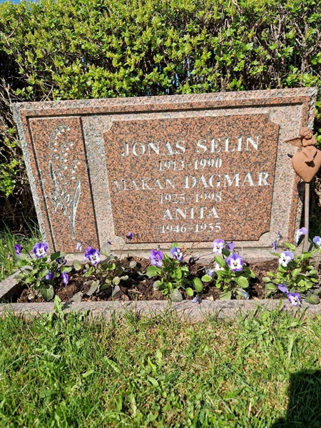 Grave number: 501 16 3094-3095