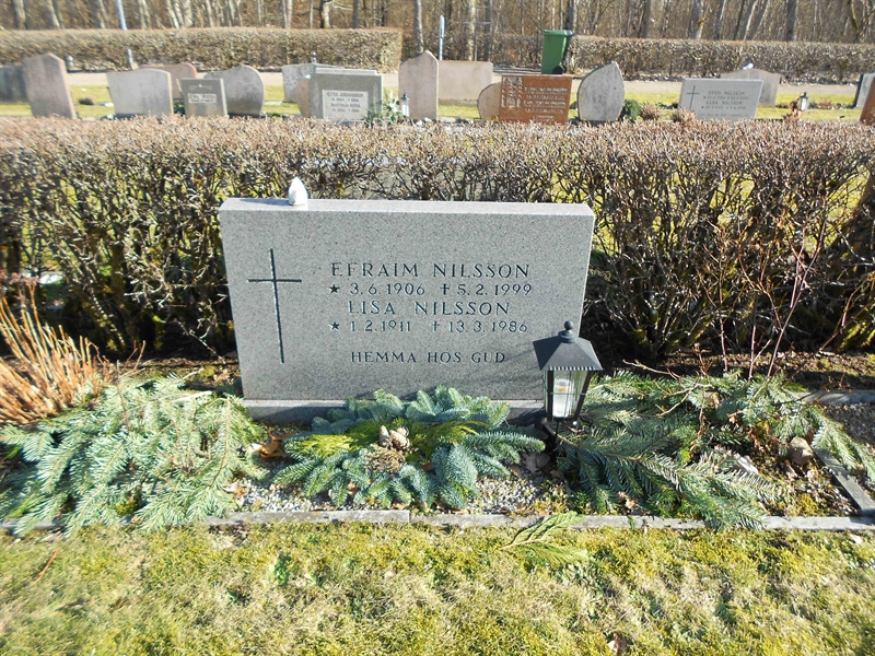 Grave number: NÅ N6    71, 72