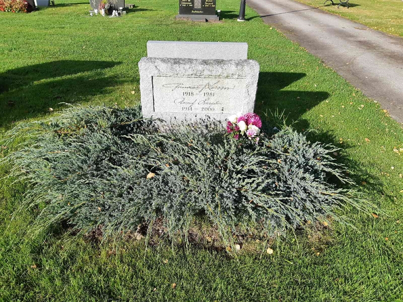 Grave number: Fr 8   434-435
