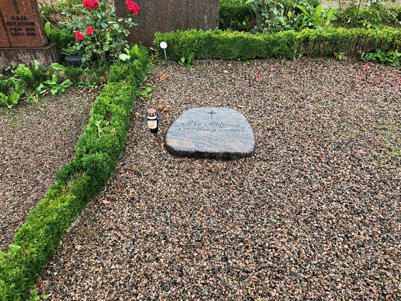 Grave number: Kå 36    44