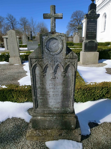 Grave number: SÅ 009:04