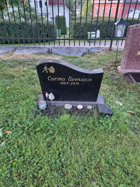 Grave number: 1 33   41