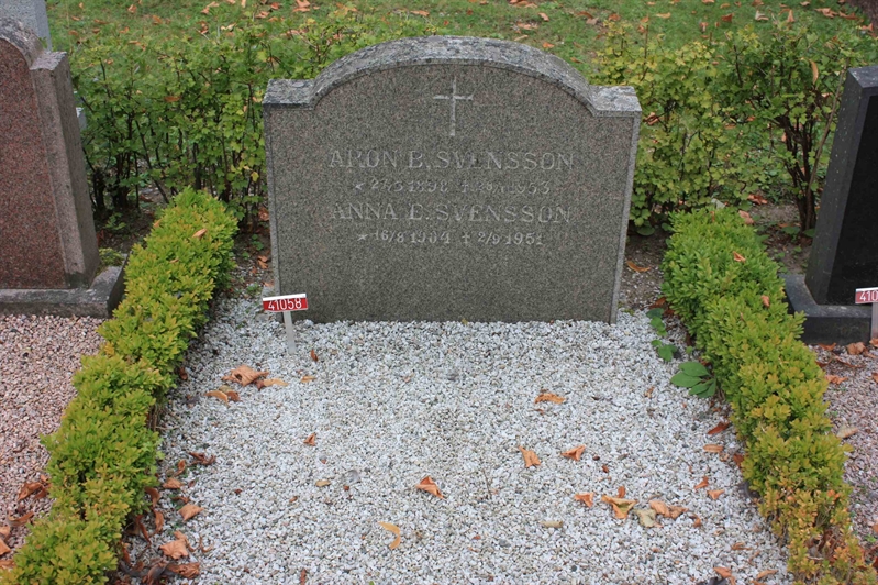 Grave number: Ö U04    10