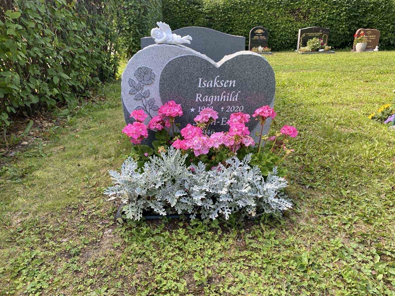 Grave number: 3 19 612