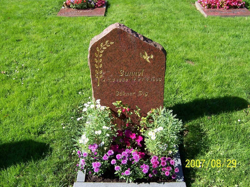 Grave number: 1 3 U1   132