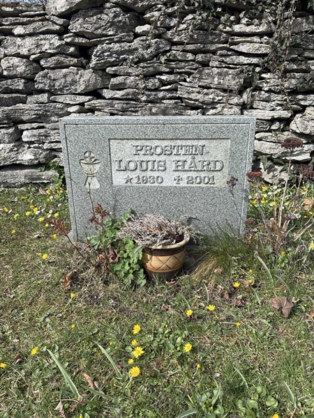 Grave number: FA 47