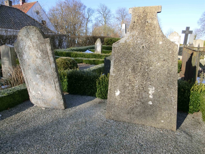 Grave number: SÅ 013:02