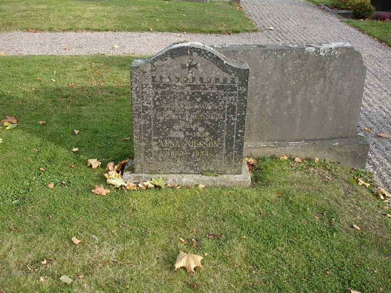 Grave number: FG D    14, 15