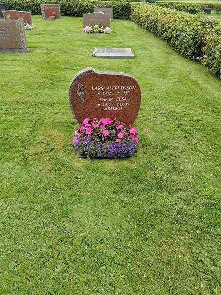 Grave number: F NYA  1541