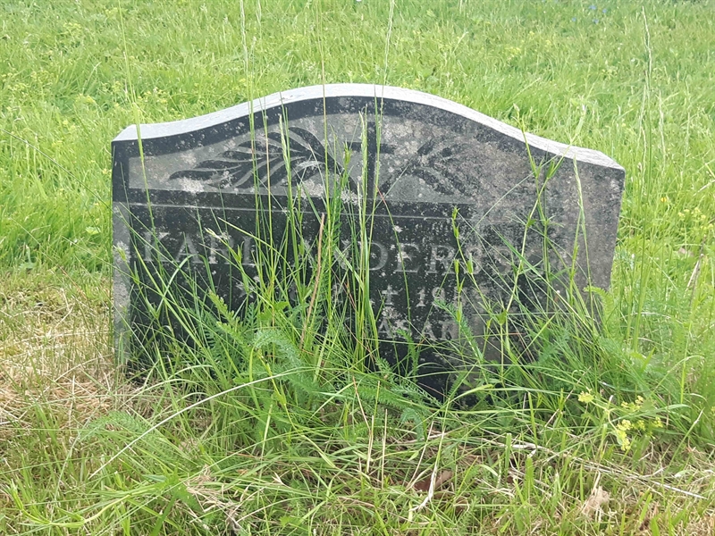 Grave number: NO 25   916