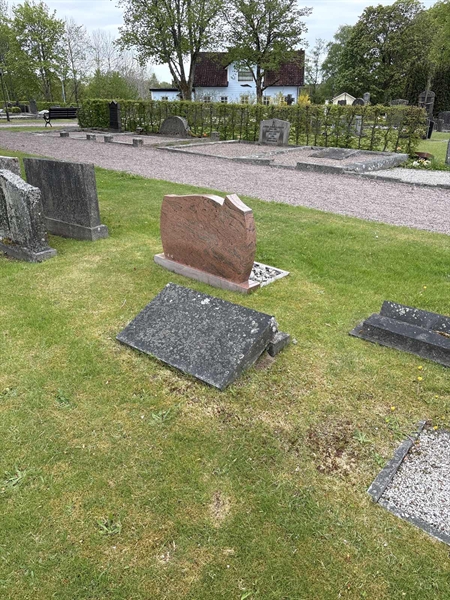 Grave number: SKF B    35, 36