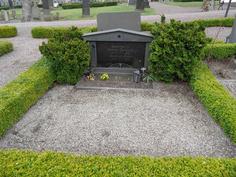 Grave number: VK E    34