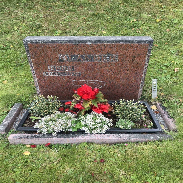 Grave number: DU Ö   131