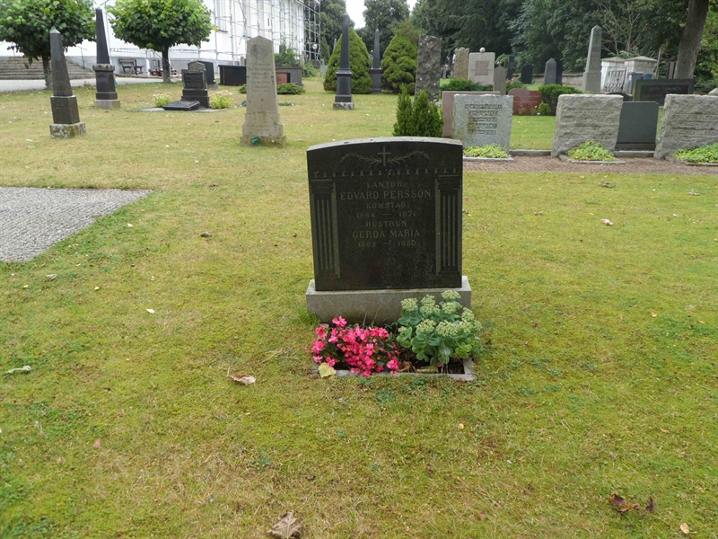 Grave number: SK B    40, 41