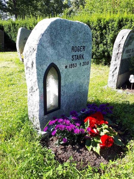 Hautatunnus: GK U 4   651