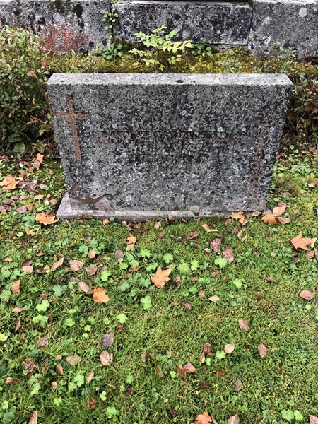 Grave number: 1 K   129