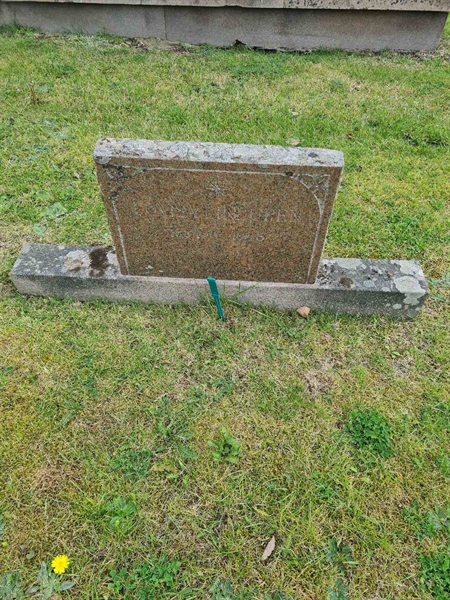 Grave number: F 04   174