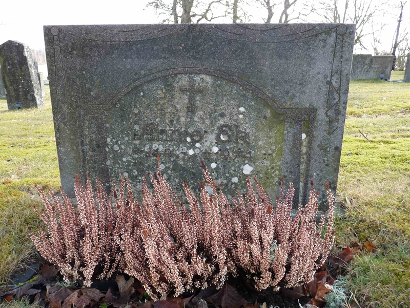 Grave number: JÄ 1   94