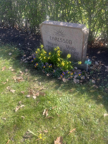 Grave number: 1 3 F1 269