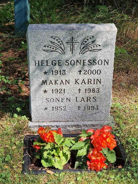 Grave number: 1 KV.8   477