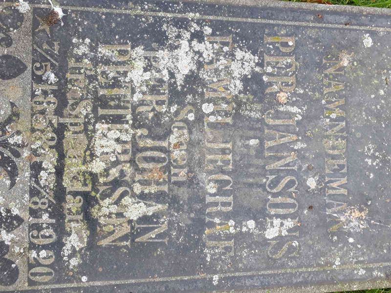 Grave number: GK F 1   201