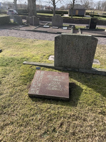 Grave number: SÖ E    88, 89