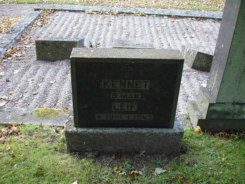 Grave number: HK C   240, 241