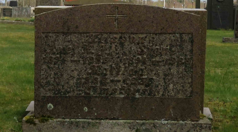 Grave number: 01 C   186, 187, 188