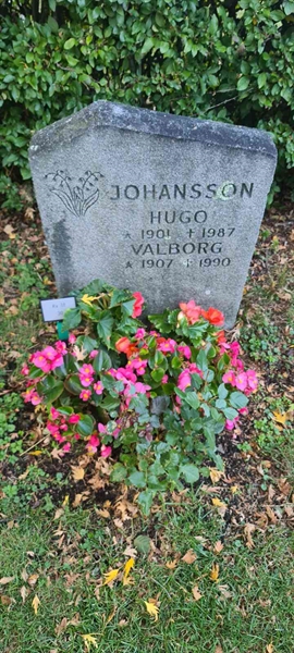 Grave number: M 18   30