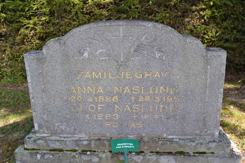 Grave number: 11 5   373-375