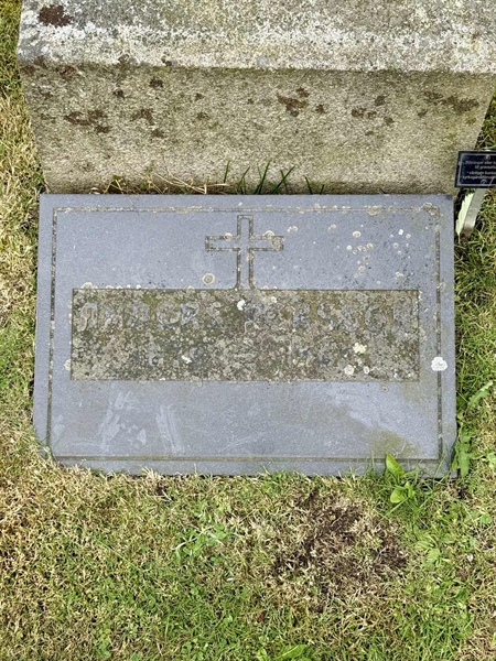 Gravnummer: FÅ C 125, 126, 127