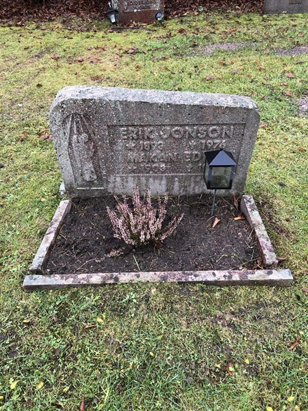 Grave number: 1 C1    28-29
