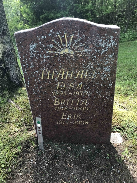 Grave number: UN D    10, 11