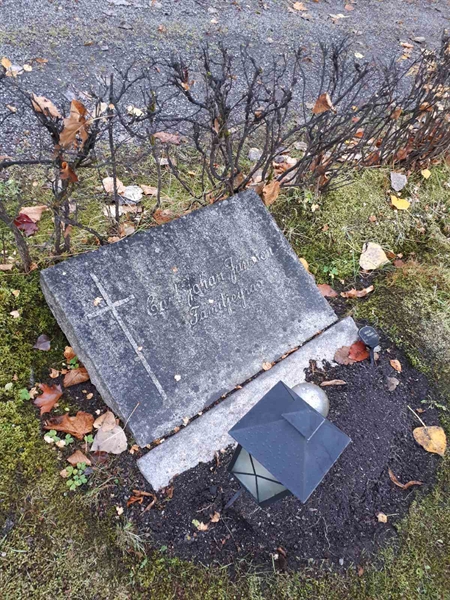 Gravnummer: GK F 3   183A