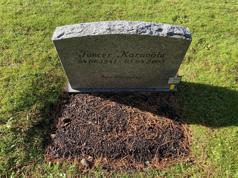 Grave number: 2 H    19