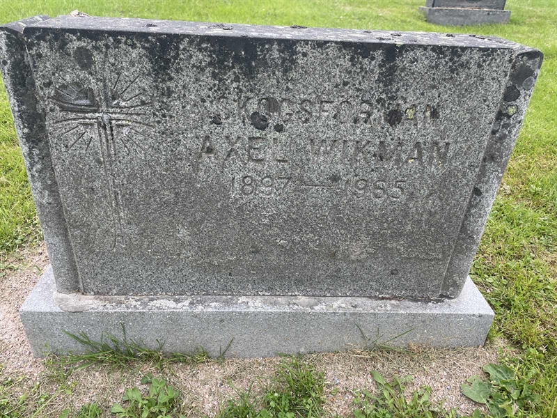 Grave number: 001 1 6  6520
