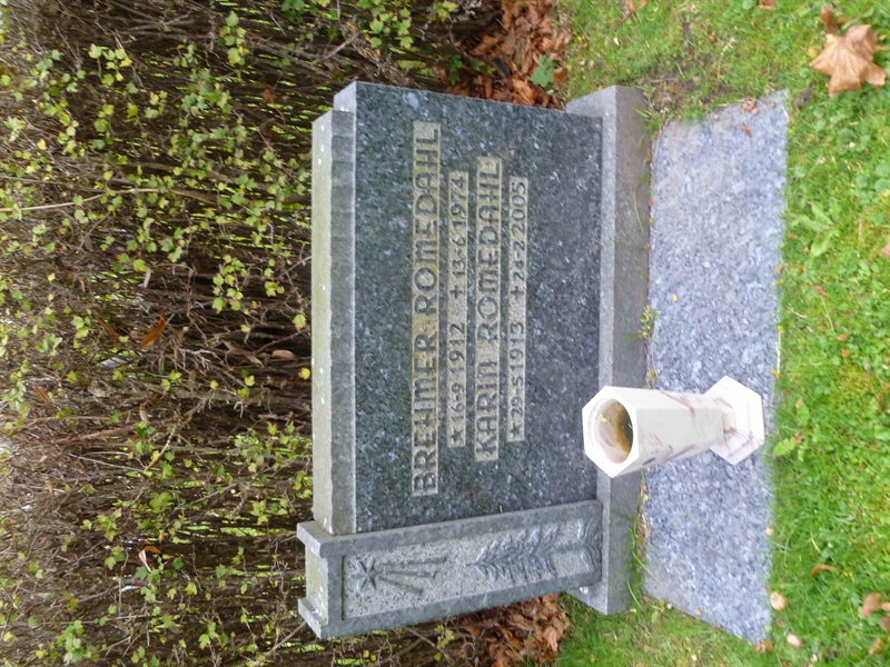 Grave number: ROG B   95, 96