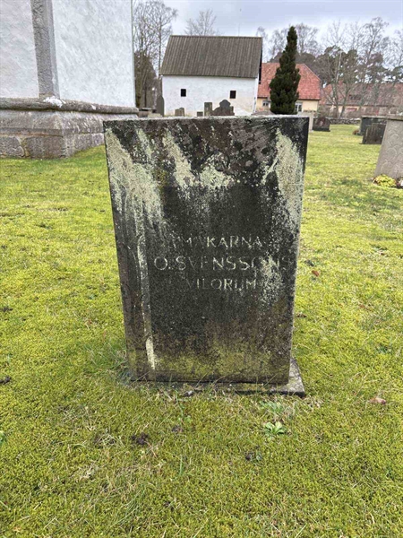 Grave number: L B 87