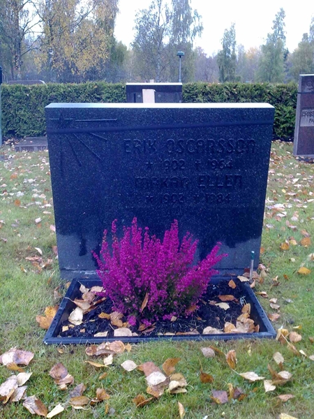 Grave number: KA 05    42
